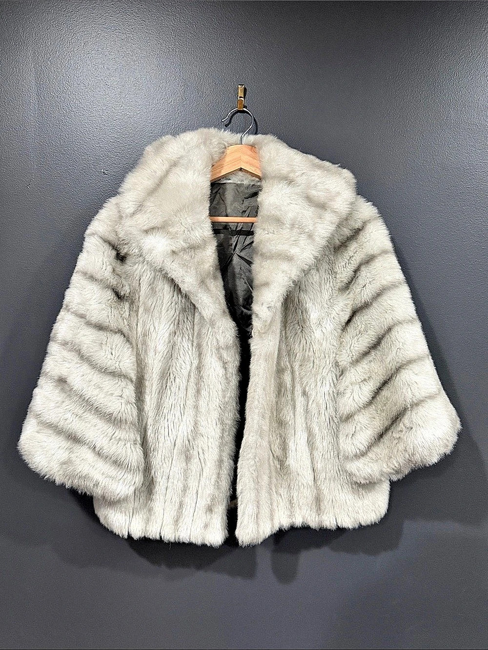 Glenoit Fabric Faux Fur Jacket in Cream